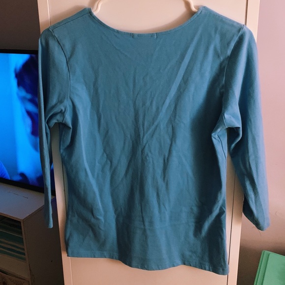 ⭐️Blue Gap Ruched Top⭐️ - Picture 2 of 2